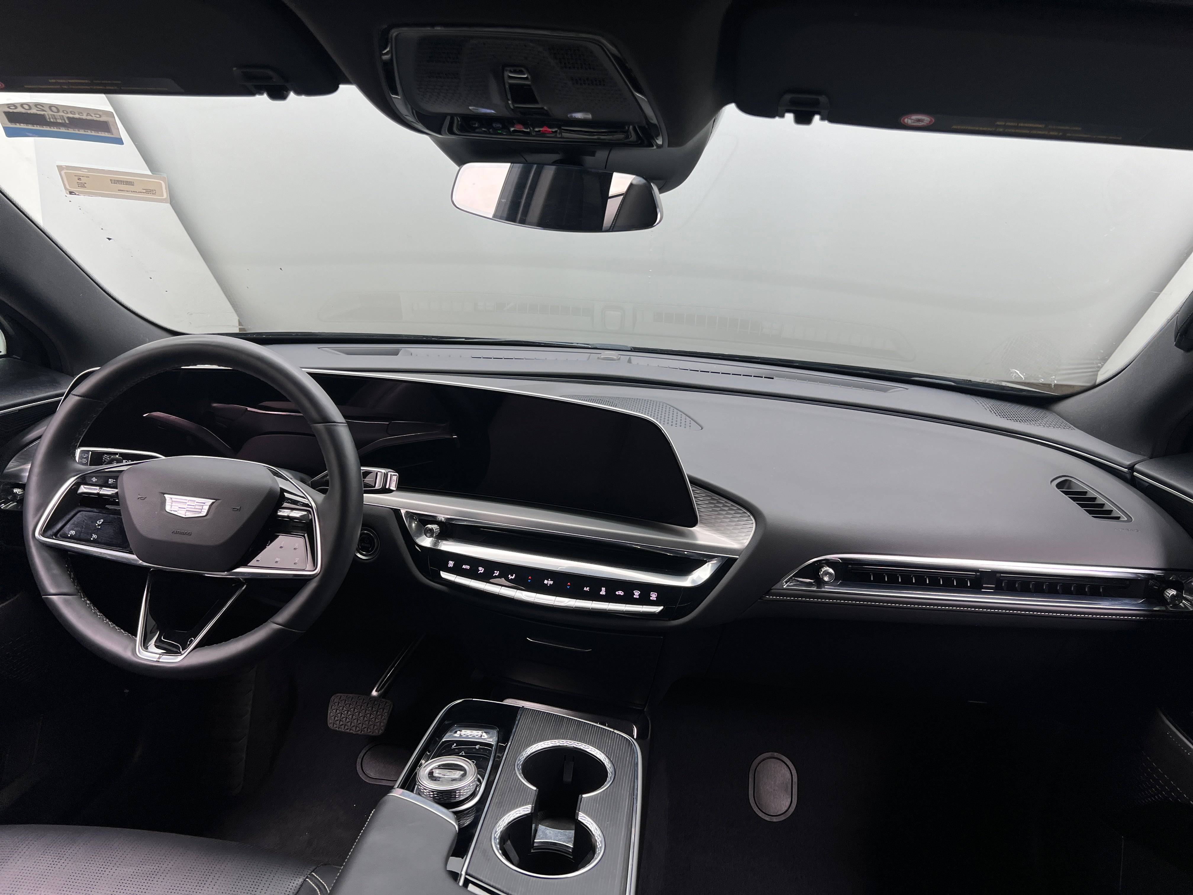 Used 2024 Cadillac LYRIQ Luxury 1 with VIN 1GYKPPRL2RZ141505 for sale in Auburn, WA