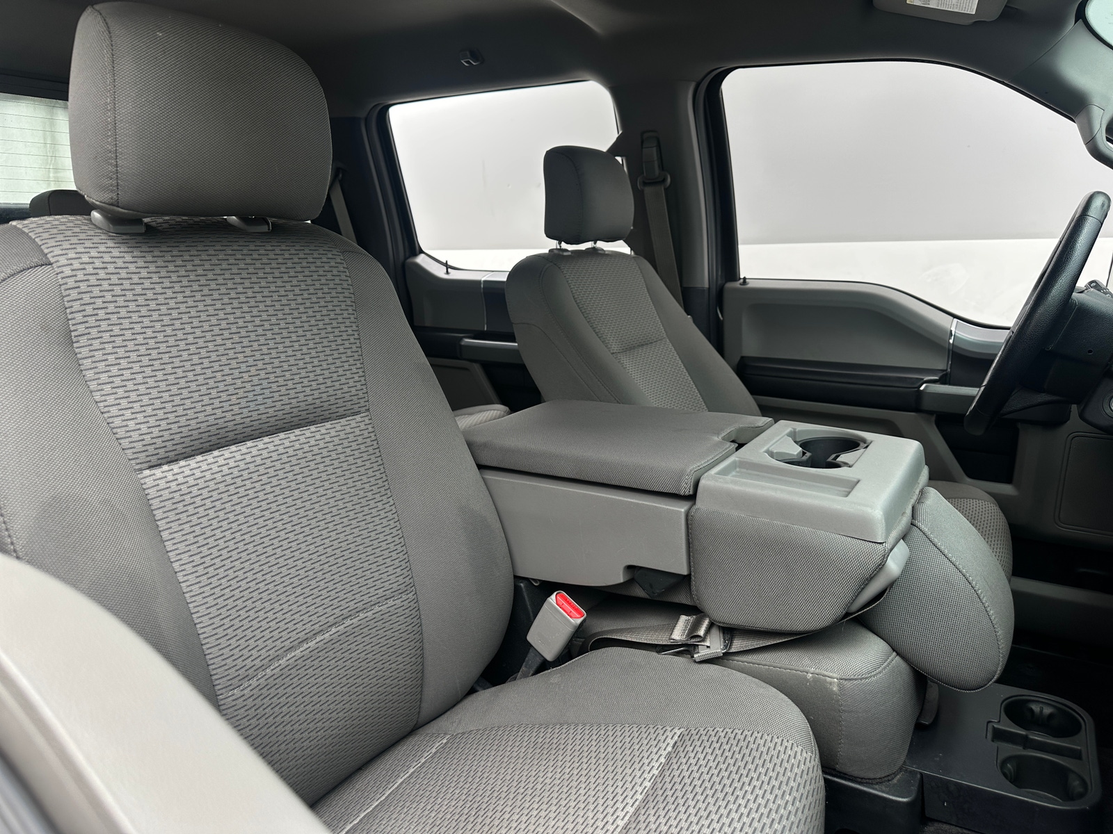 Thumbnail: 2016 Ford Econoline - 2