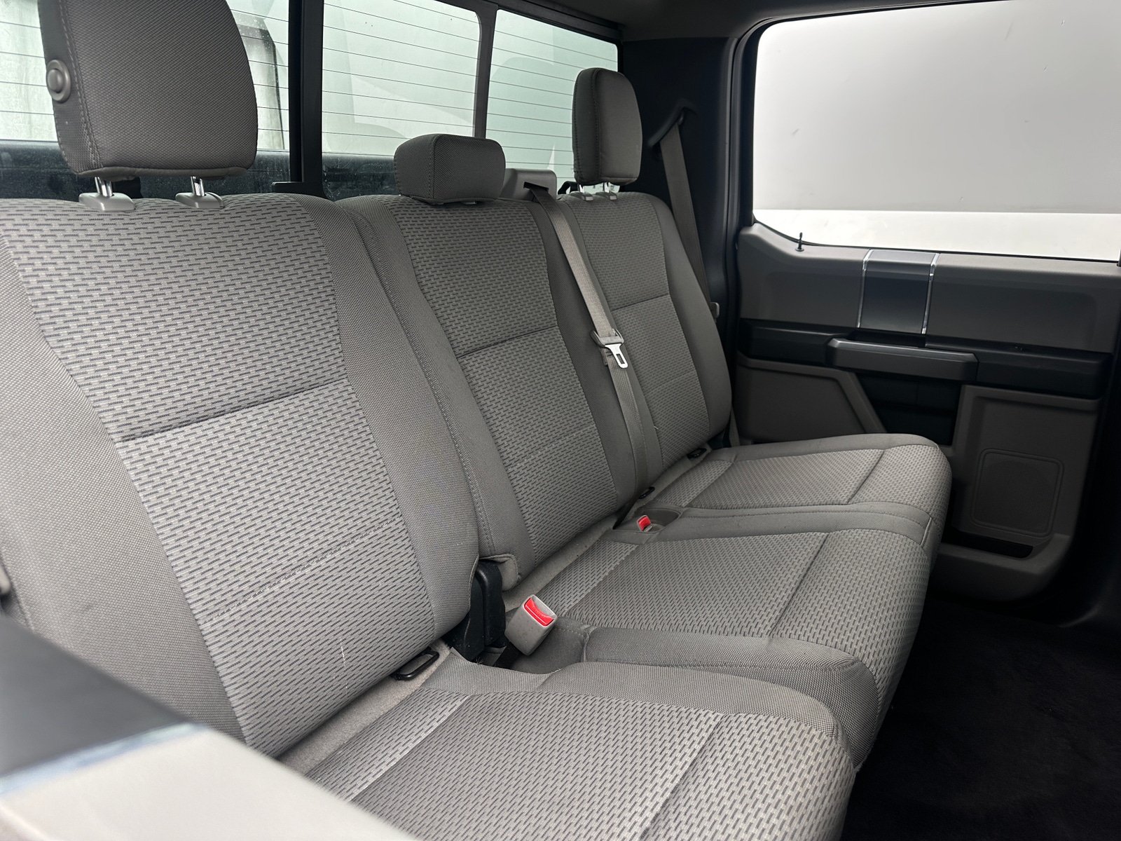 Thumbnail: 2016 Ford Econoline - 6