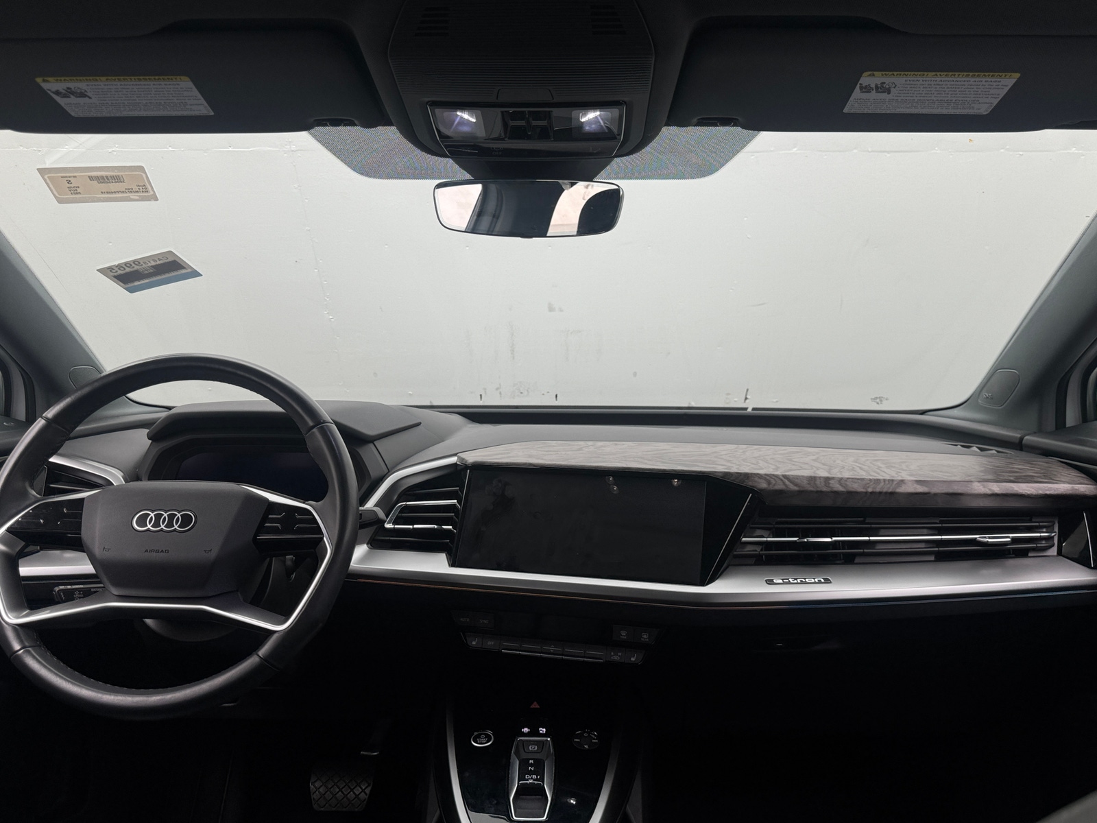 Thumbnail: 2023 Audi Q4 e-tron - 2