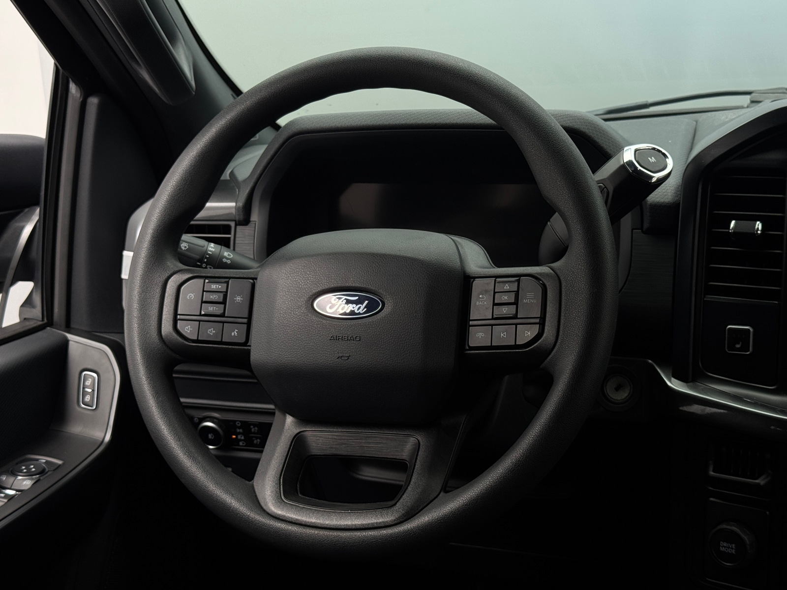 Thumbnail: 2024 Ford Econoline - 5