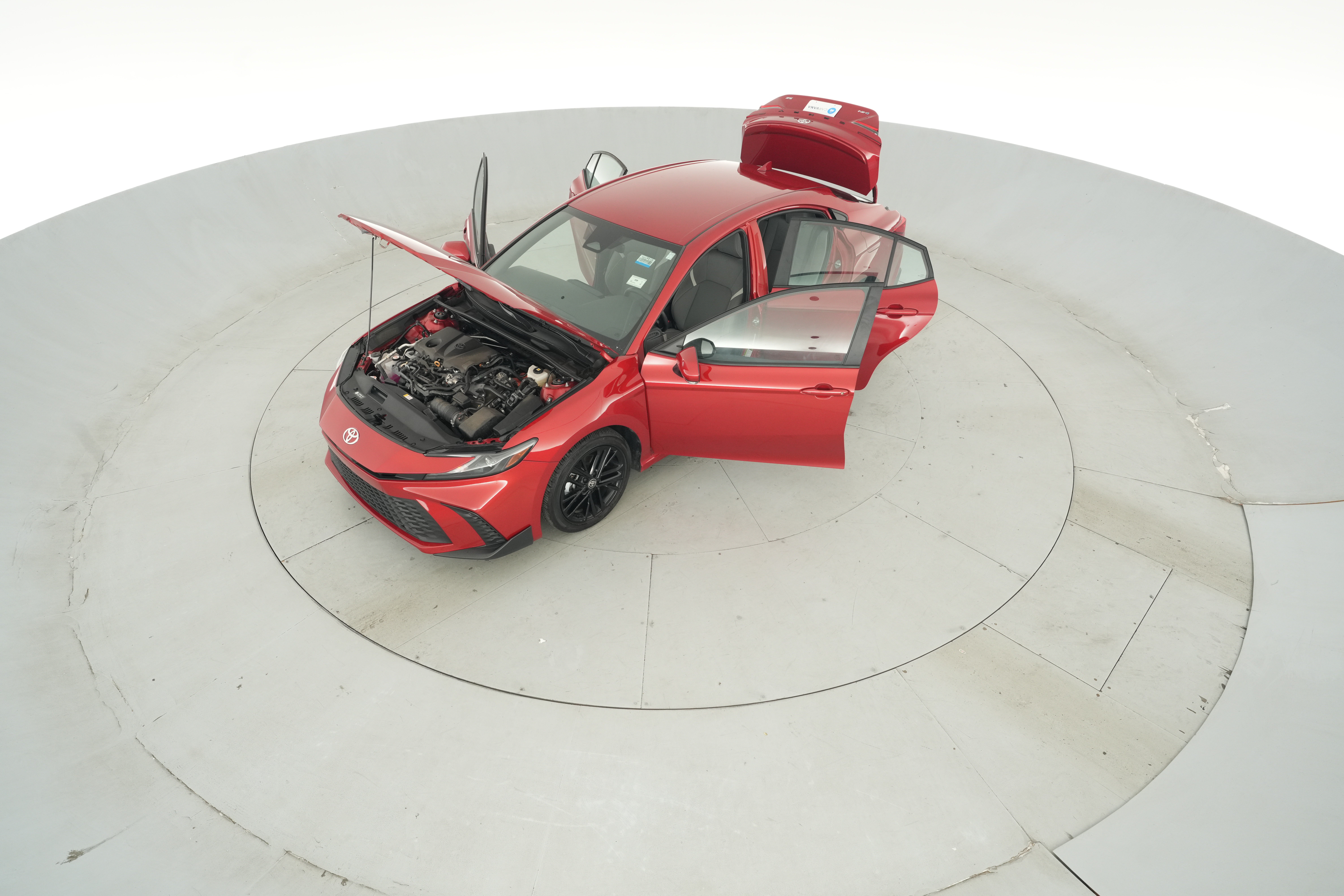 2025 Toyota Camry SE - Photo 39