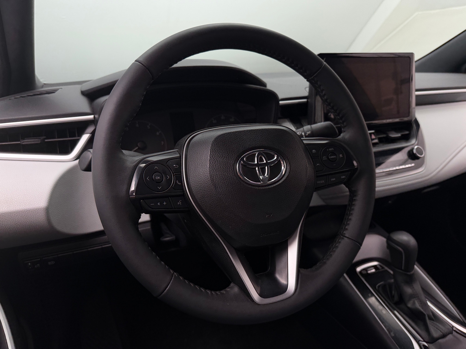Thumbnail: 2025 Toyota Corolla - 5
