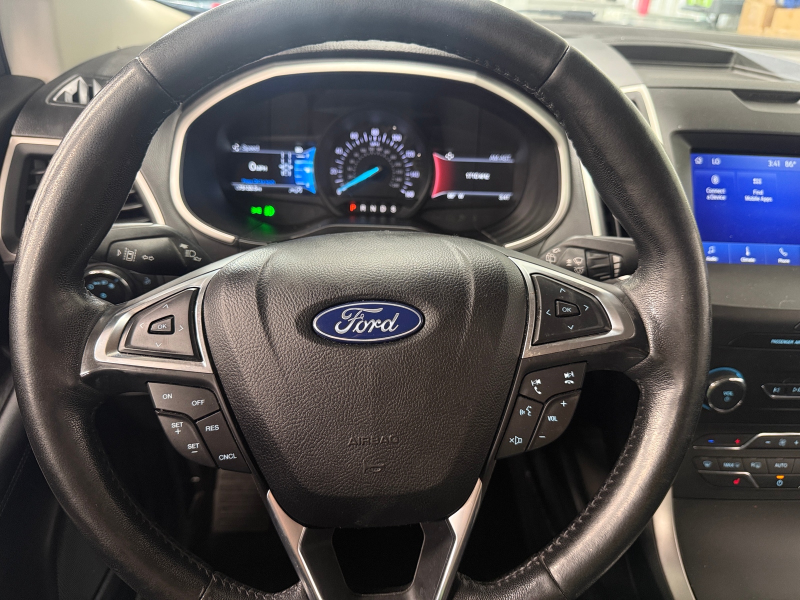 Thumbnail: 2020 Ford Edge - 4