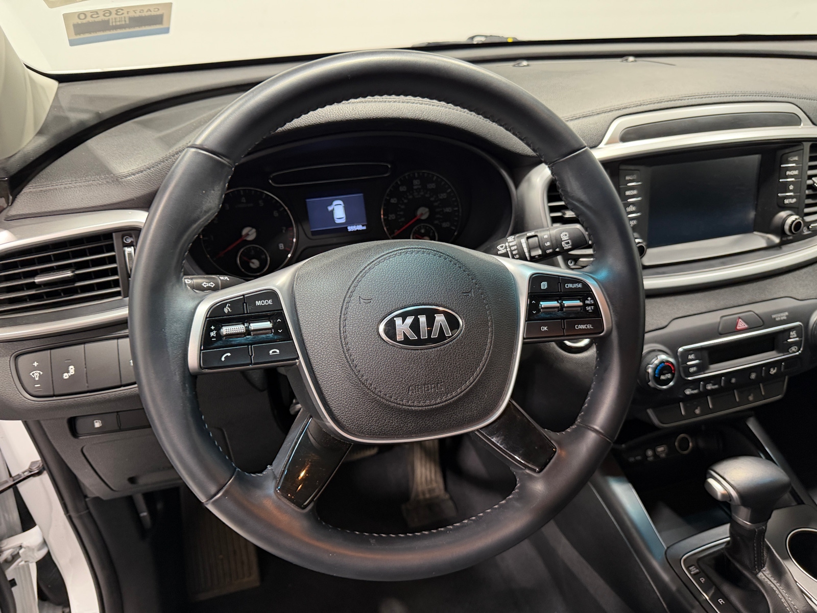 Thumbnail: 2020 Kia Sorento - 5