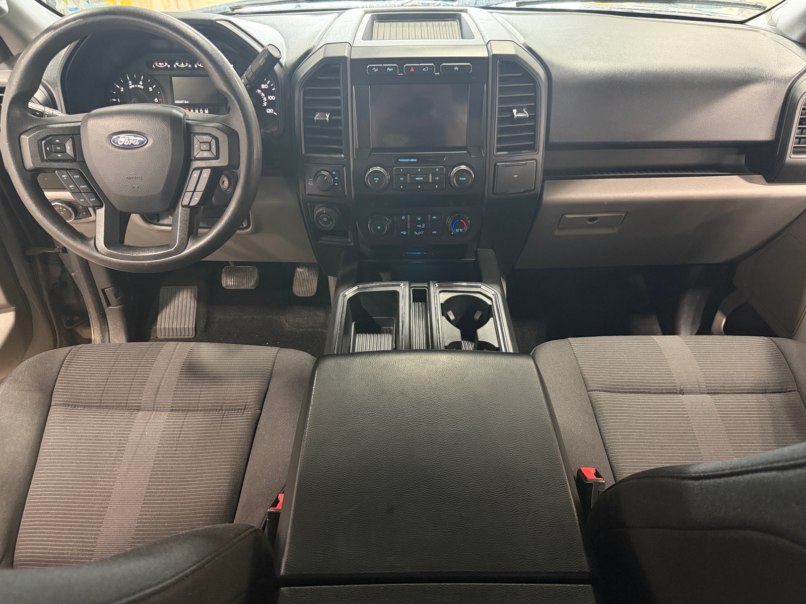 Thumbnail: 2020 Ford Econoline - 3