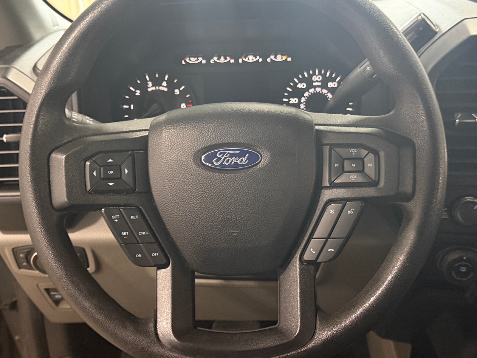 Thumbnail: 2020 Ford Econoline - 5