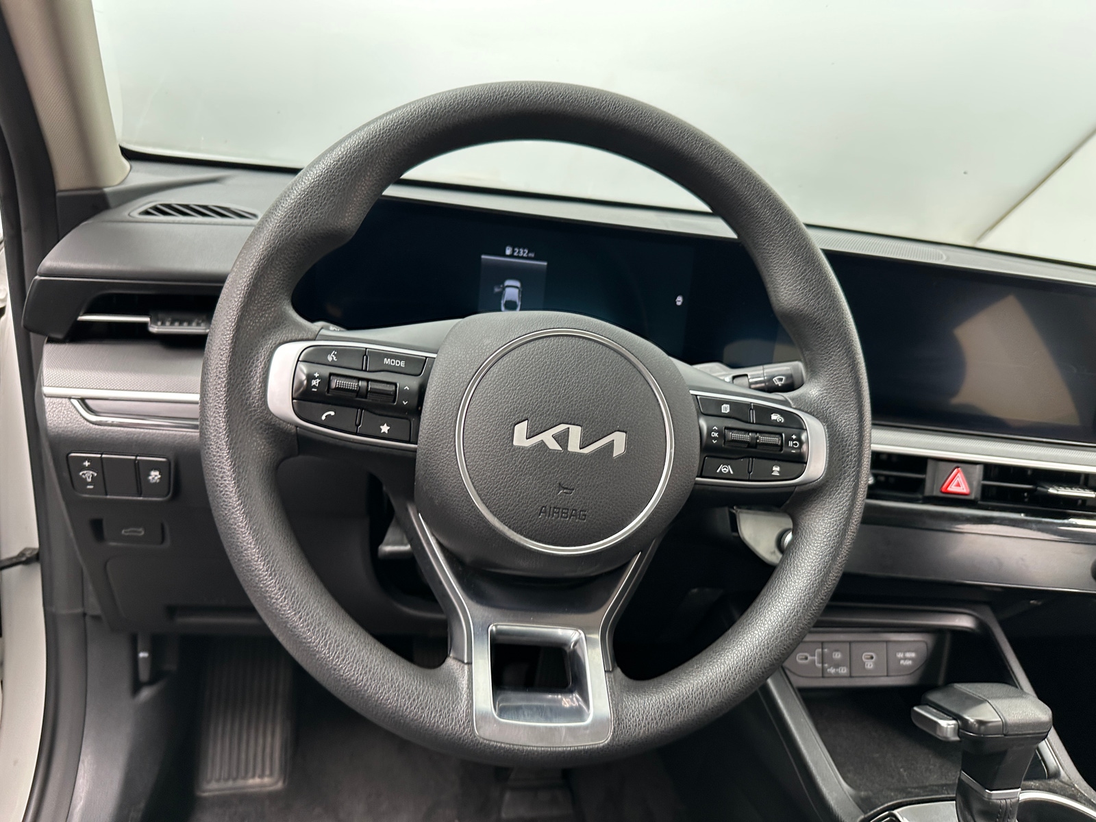 Thumbnail: 2026 Kia K5 - 5