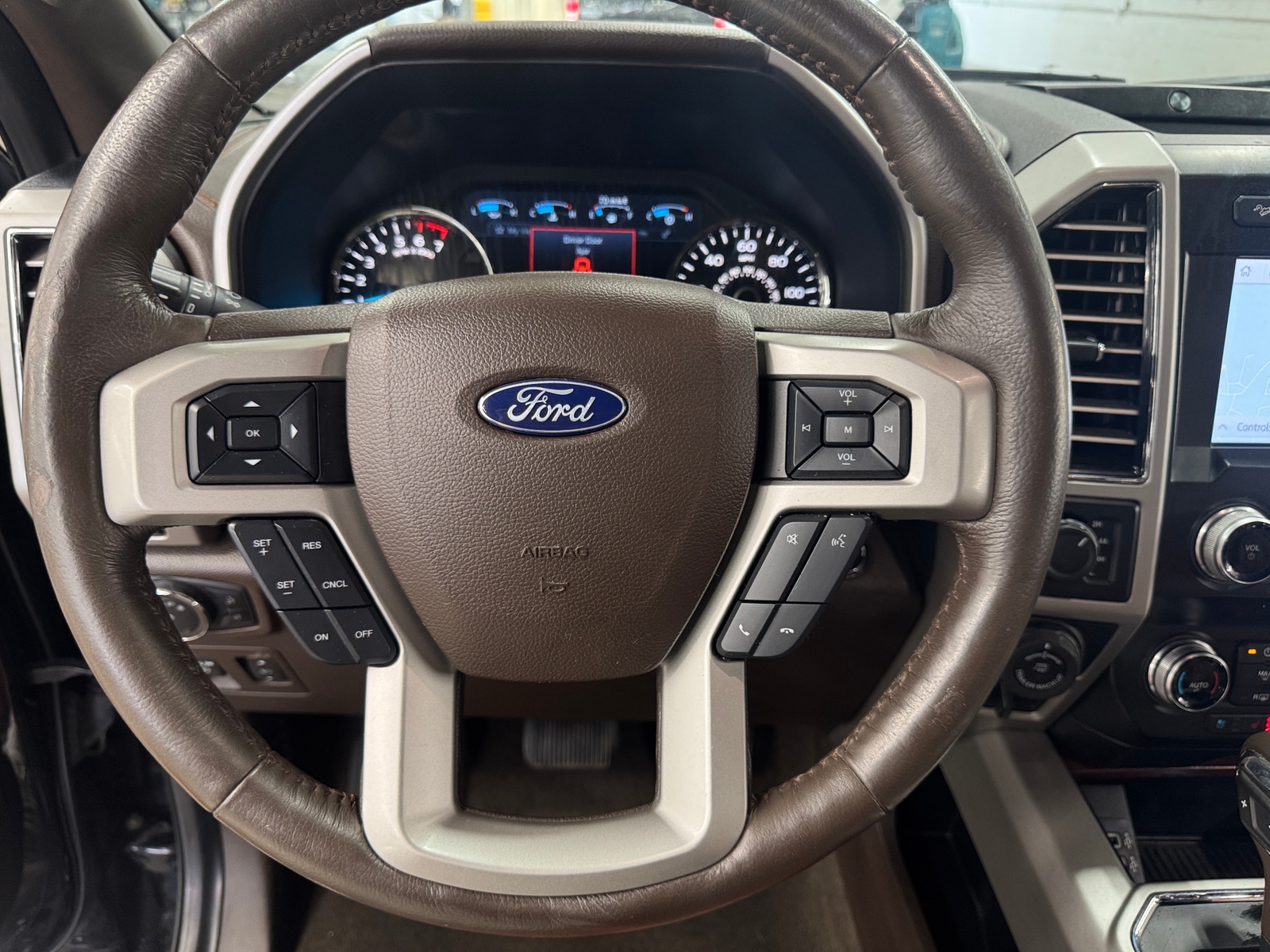 Thumbnail: 2020 Ford Econoline - 4