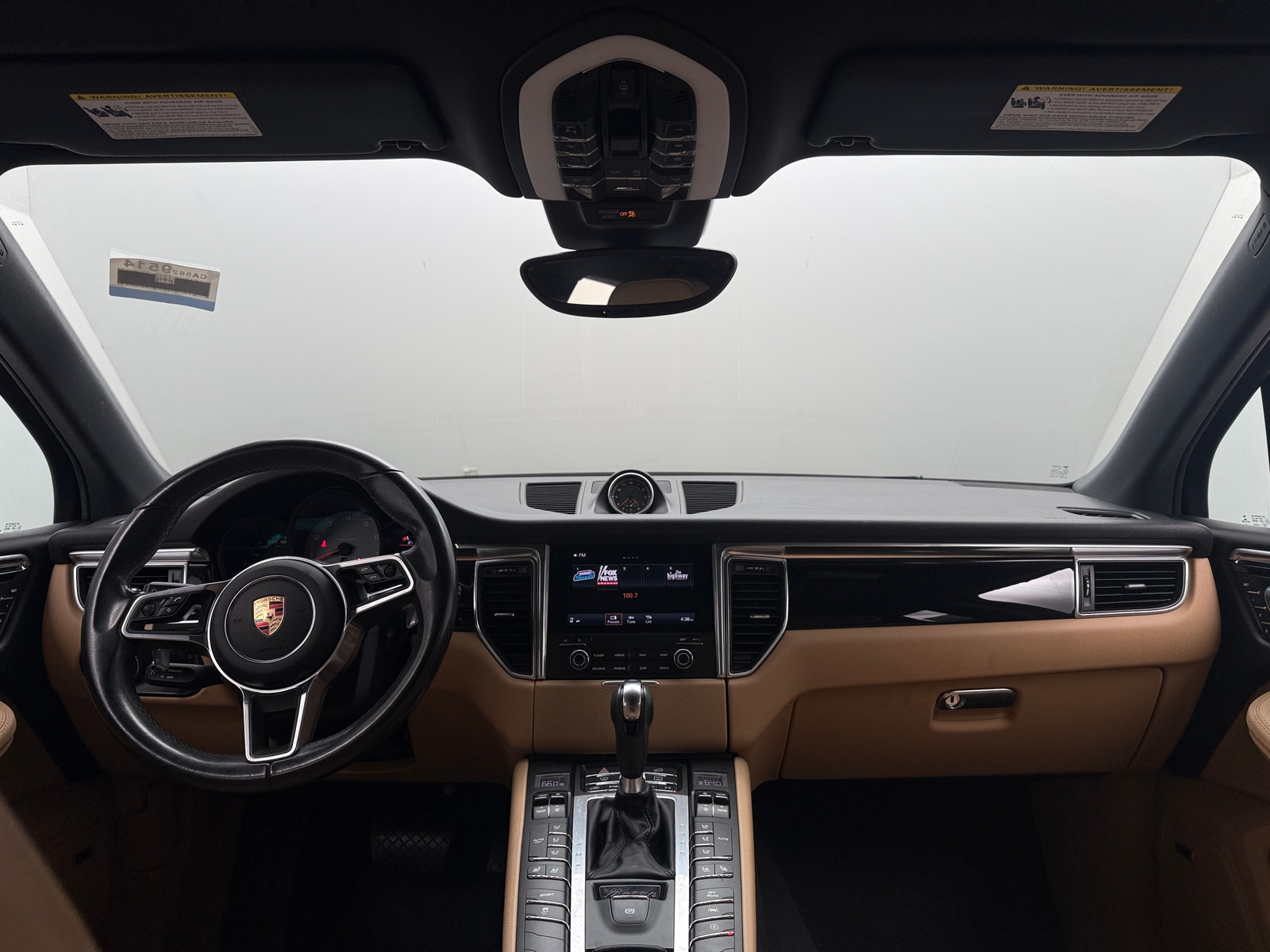 Thumbnail: 2017 Porsche Macan - 2