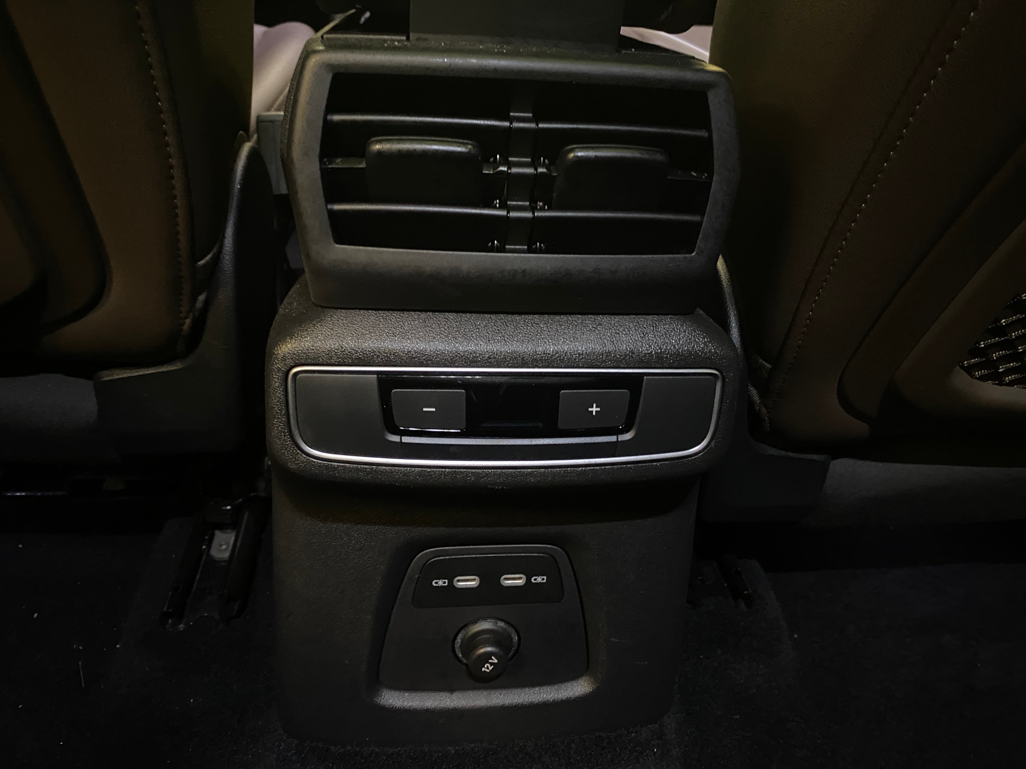 2022 Audi Q4 e-tron Premium Plus