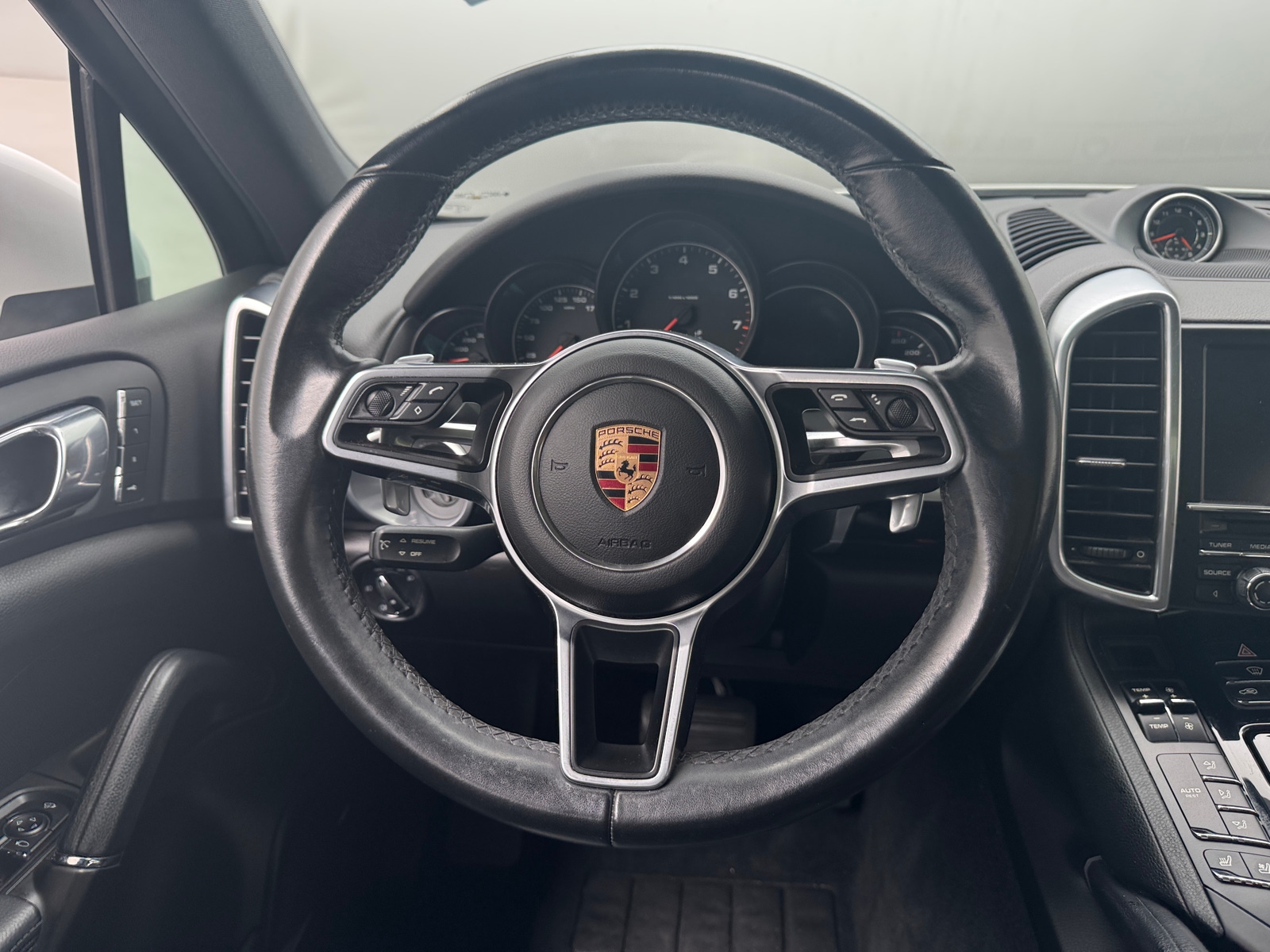 Thumbnail: 2016 Porsche Cayenne - 4