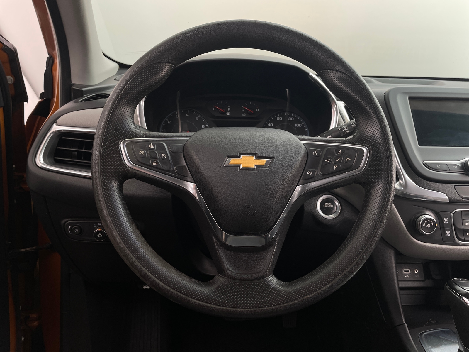 Thumbnail: 2019 Chevrolet Equinox - 5