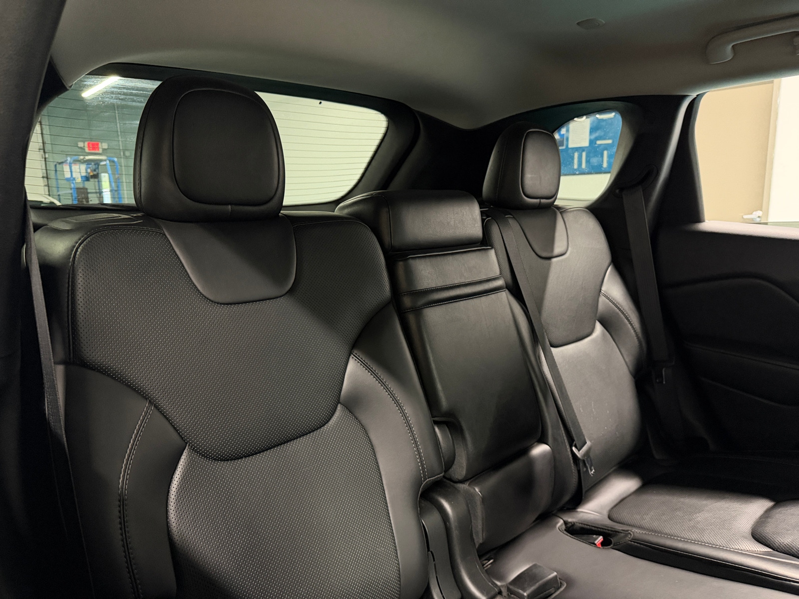Thumbnail: 2019 Jeep Cherokee - 5