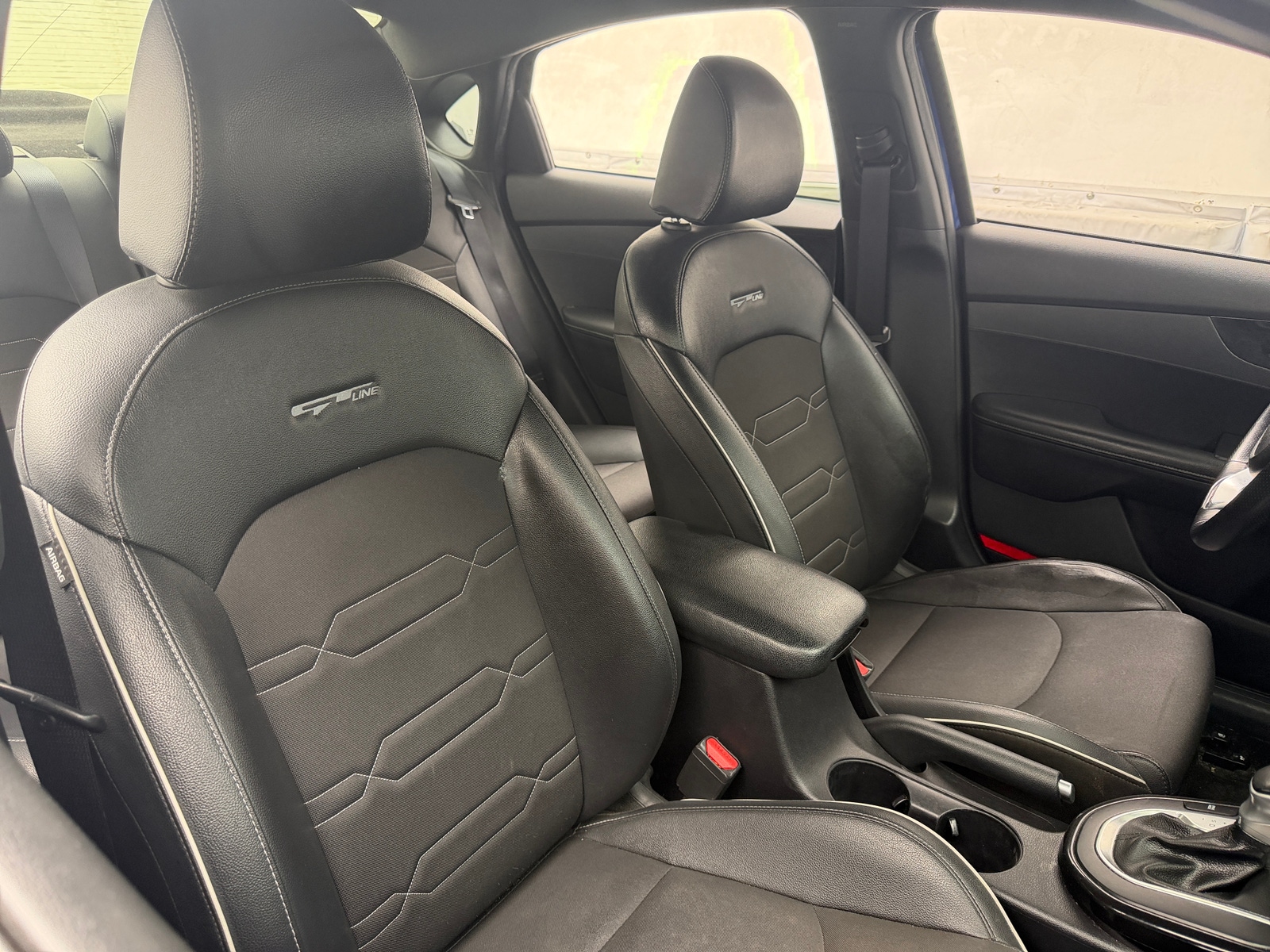 Thumbnail: 2021 Kia Forte - 2
