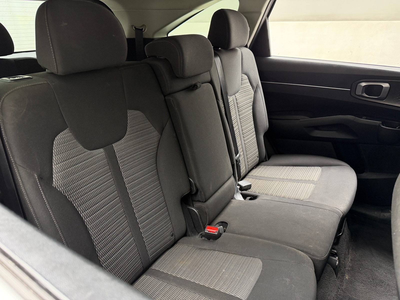 Thumbnail: 2023 Kia Sorento - 6