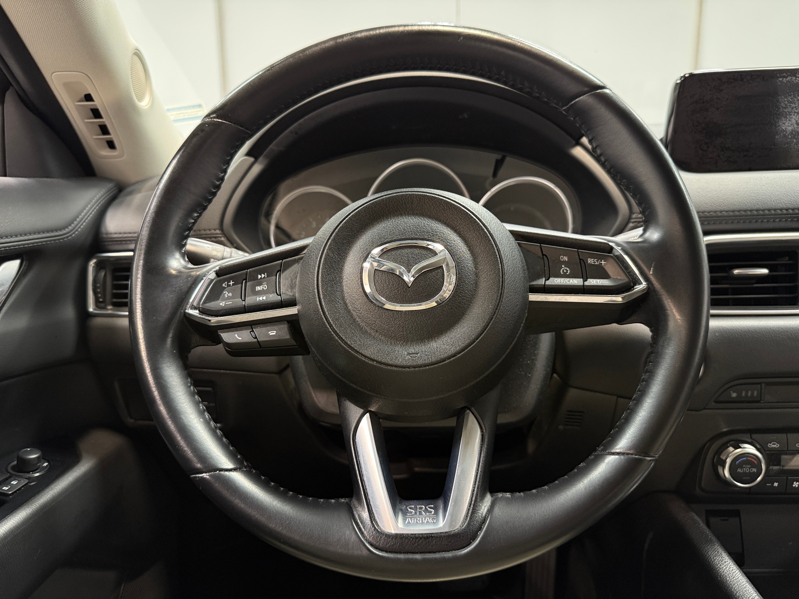 Thumbnail: 2017 Mazda CX-5 - 4