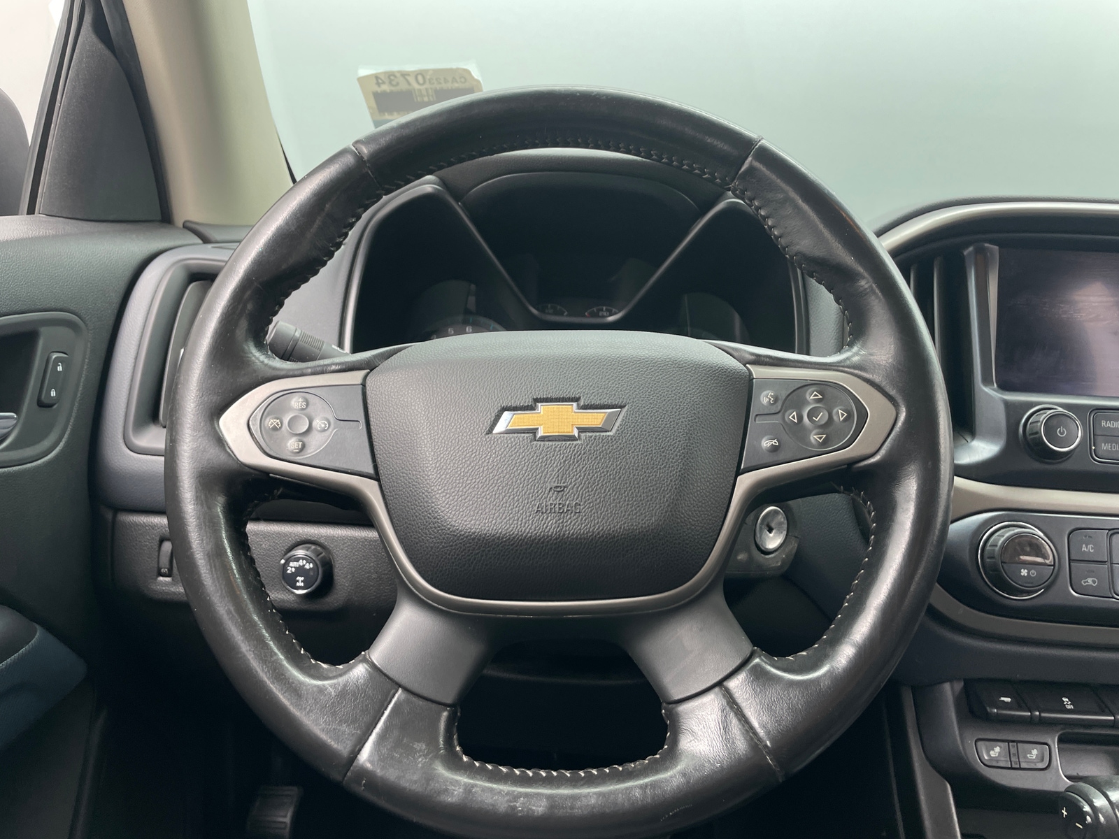 Thumbnail: 2017 Chevrolet Colorado - 4