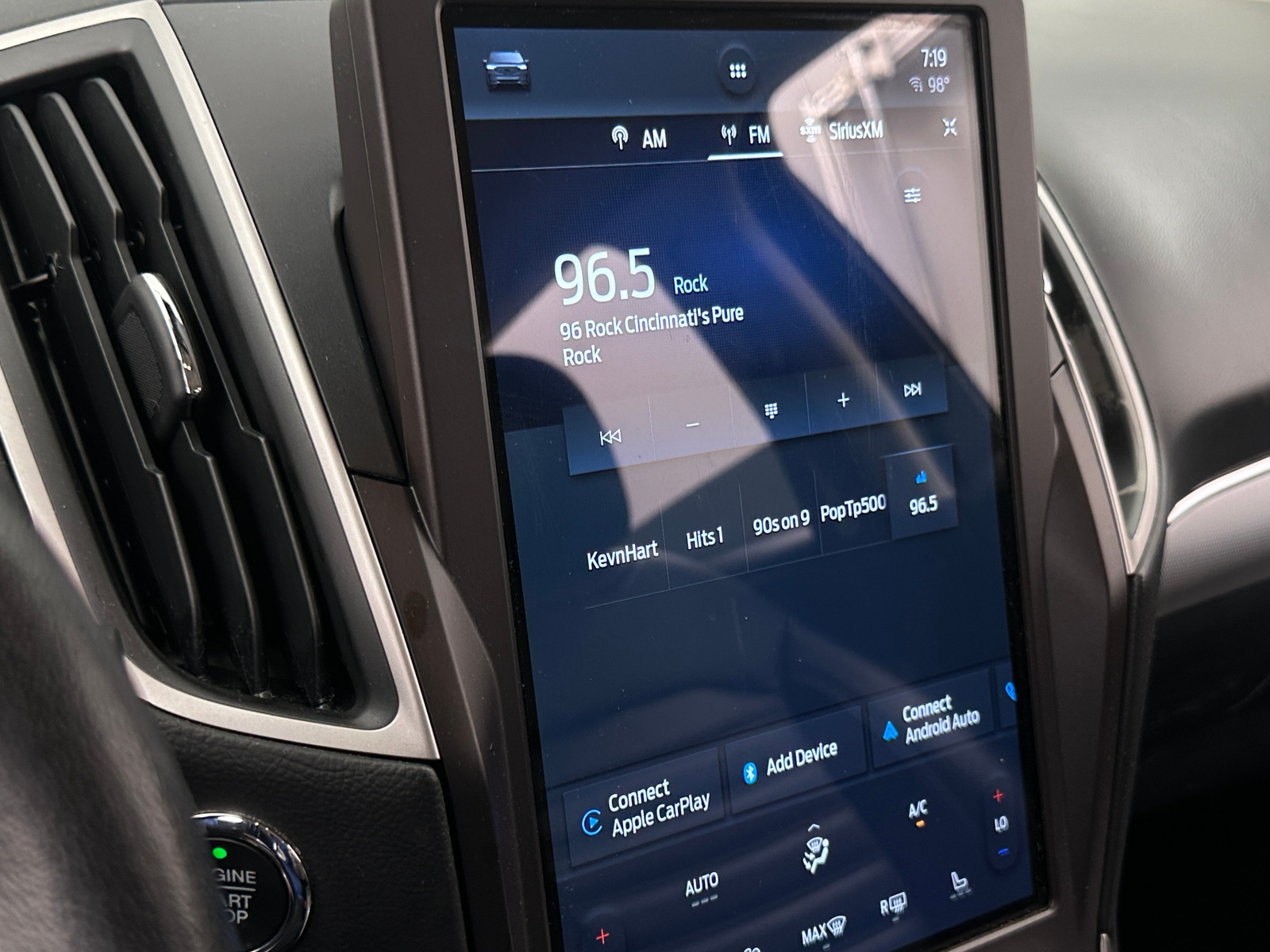 Thumbnail: 2021 Ford Edge - 3
