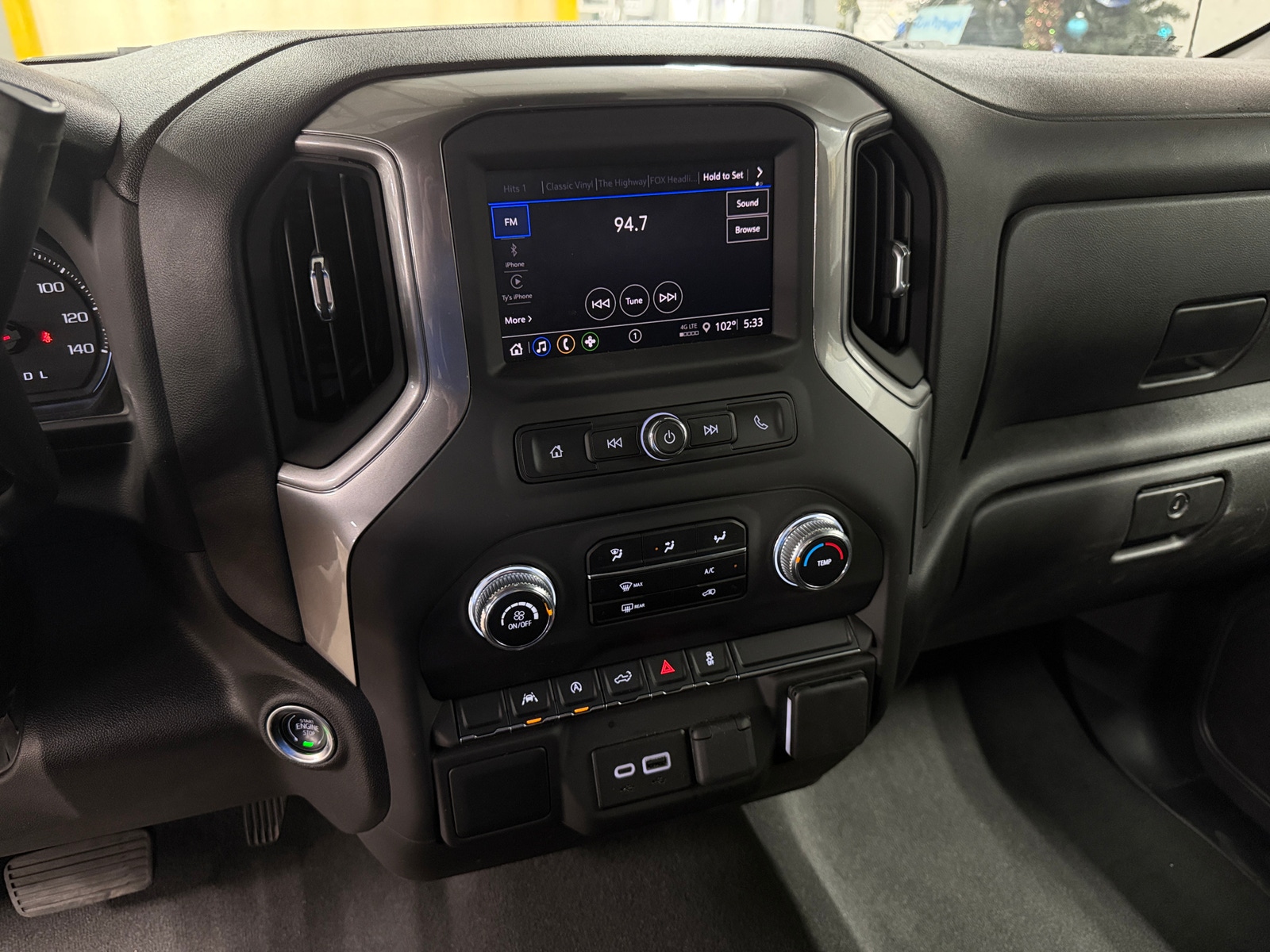 Thumbnail: 2025 GMC Sierra 1500 - 4