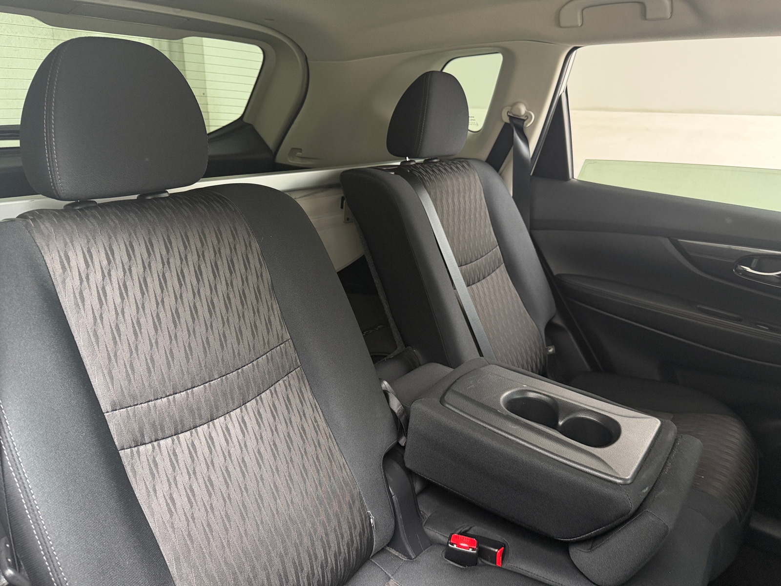 Thumbnail: 2018 Nissan Rogue - 6
