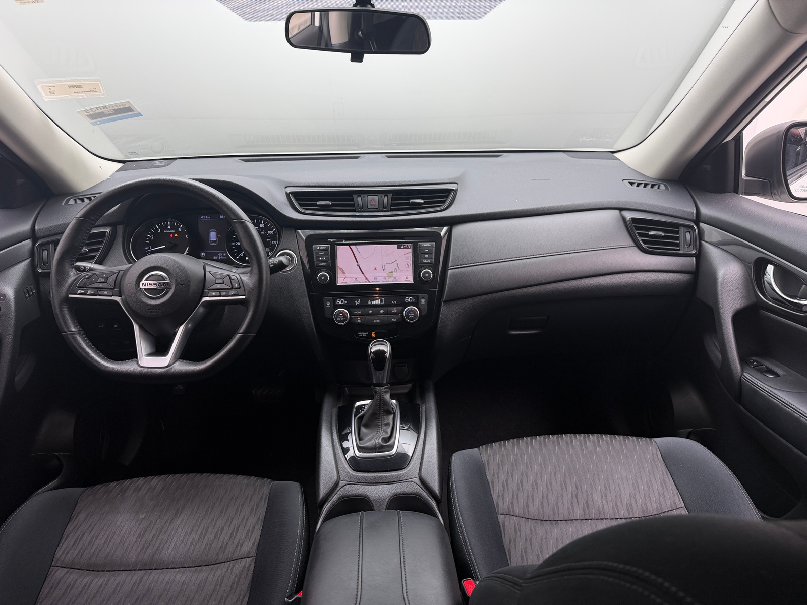 Thumbnail: 2018 Nissan Rogue - 3