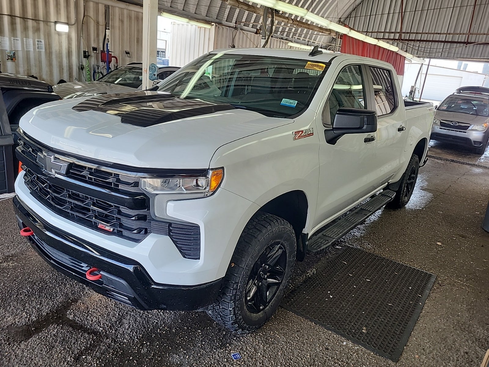 2023 Chevrolet Silverado 1500 4WD Crew Cab 147" LT Trail Boss