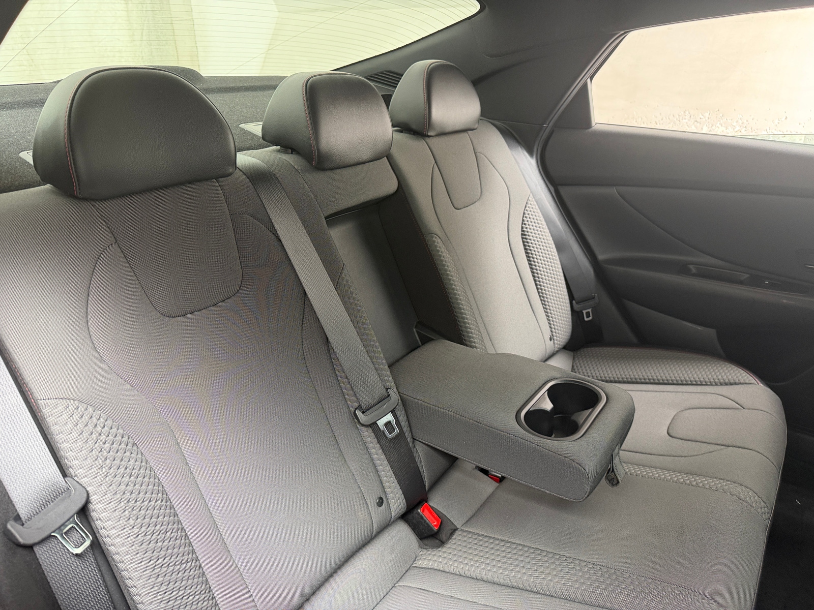 Thumbnail: 2023 Hyundai Elantra - 6