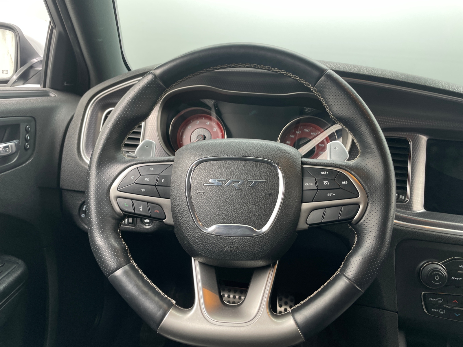 Thumbnail: 2017 Dodge Charger - 4