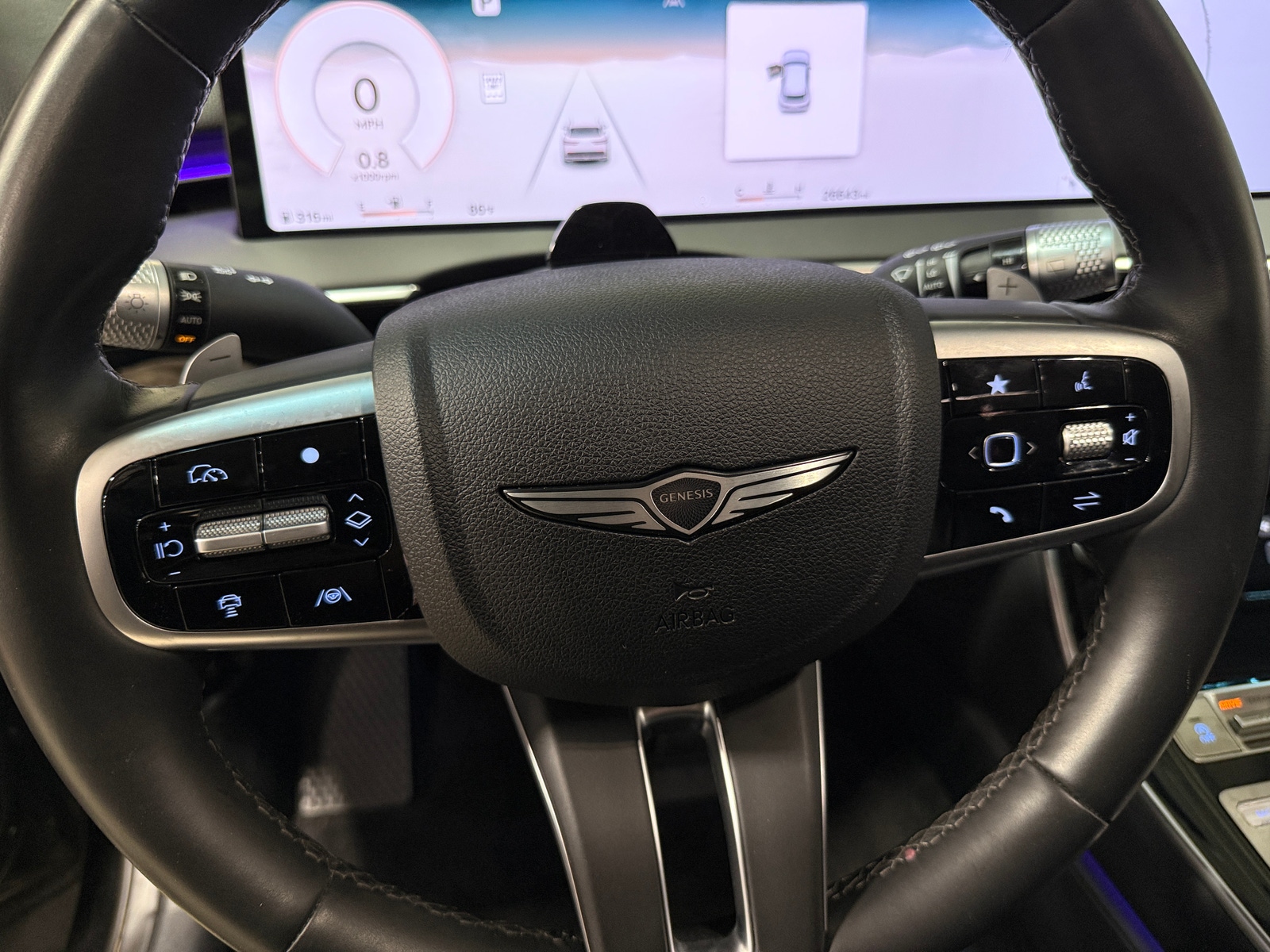 Thumbnail: 2026 Genesis GV70 - 4