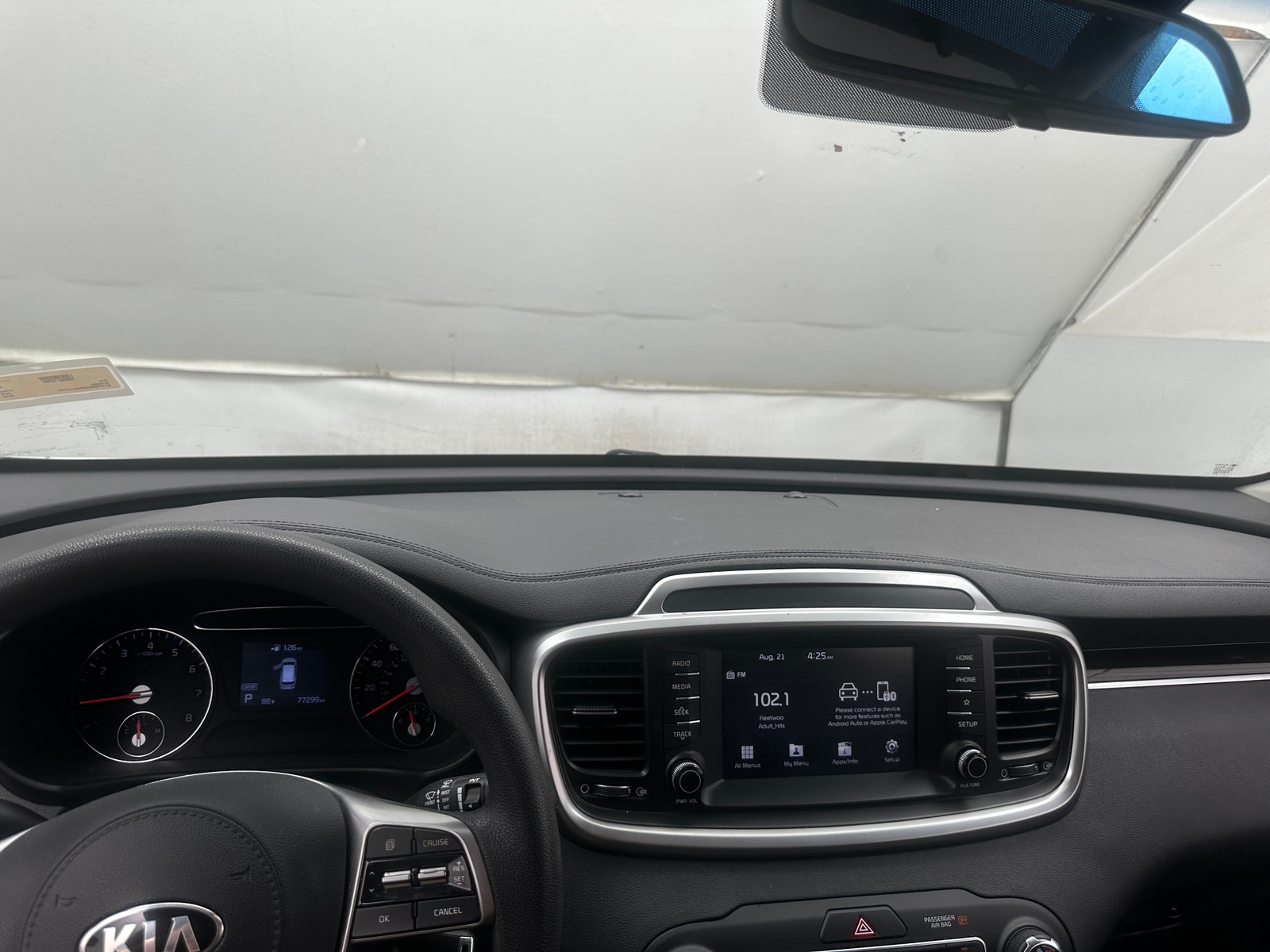 Thumbnail: 2019 Kia Sorento - 3