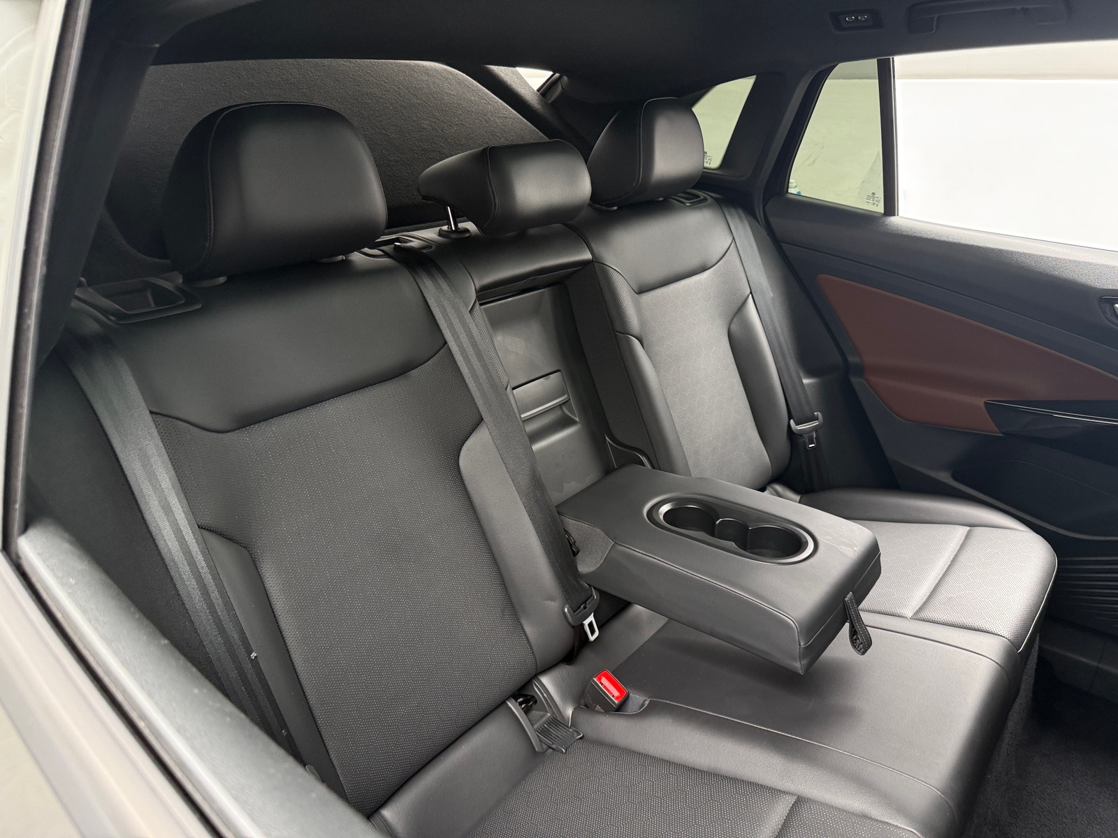 Thumbnail: 2021 Volkswagen ID.4 - 5