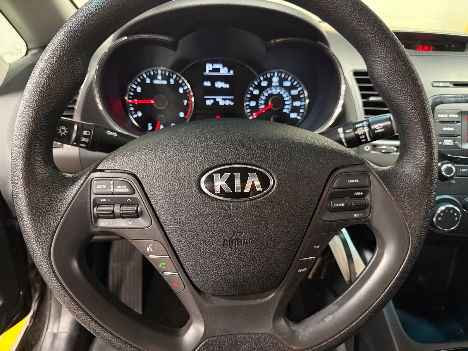 Thumbnail: 2018 Kia Forte - 5