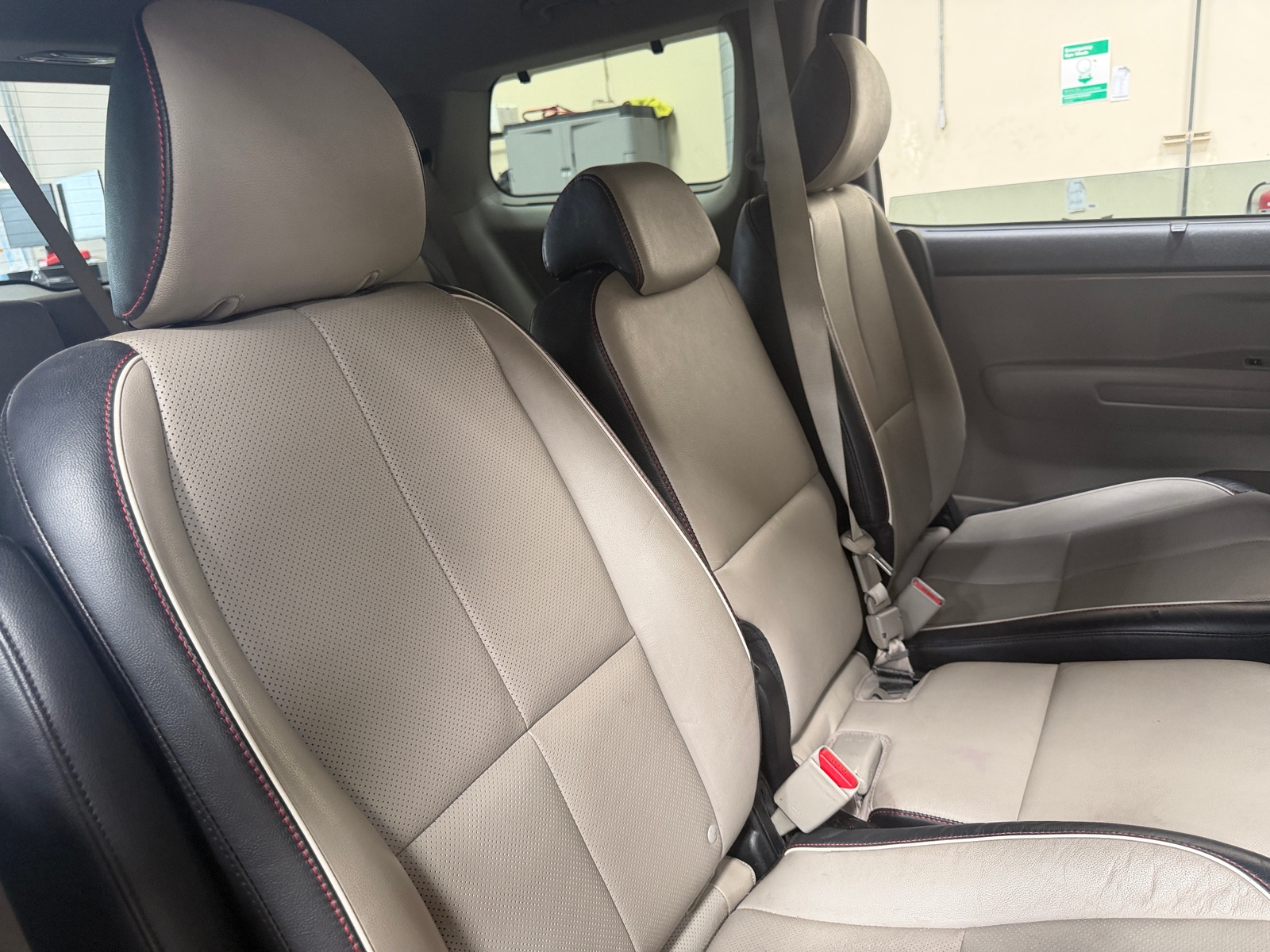 Thumbnail: 2019 Kia Sedona - 5