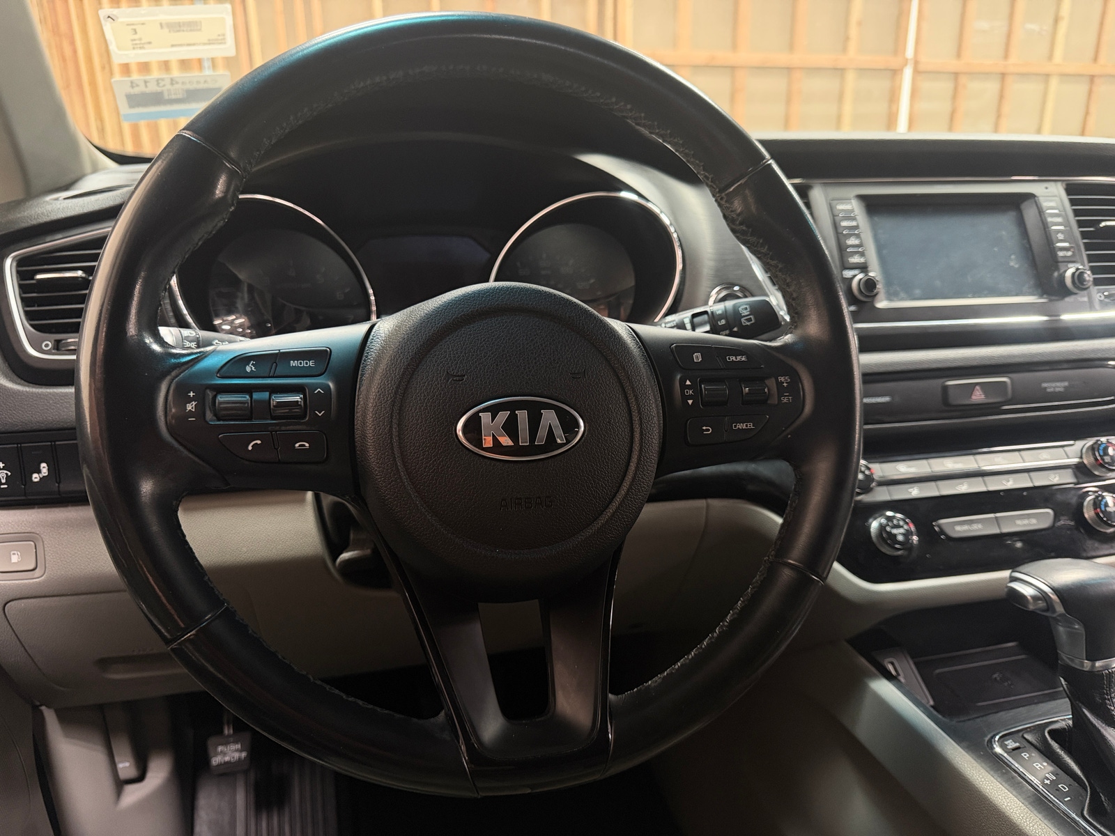 Thumbnail: 2019 Kia Sedona - 4