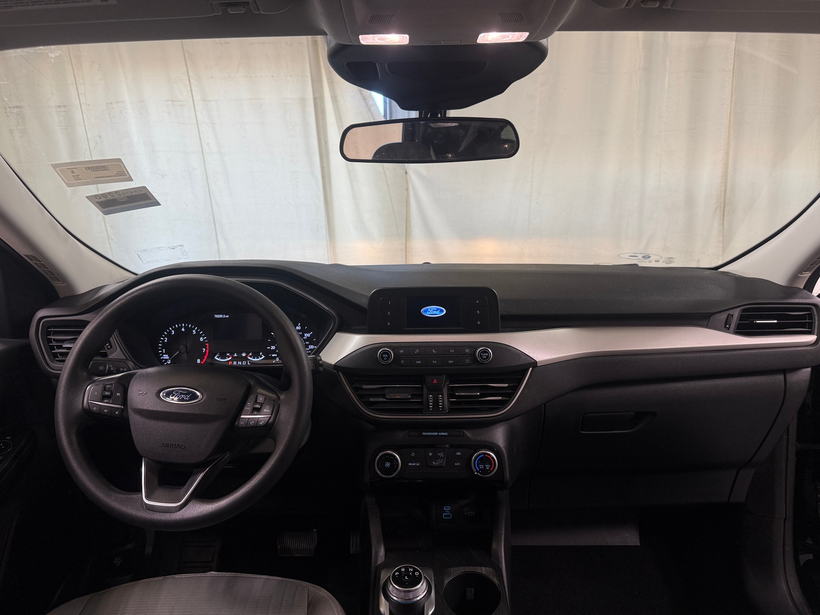 Thumbnail: 2022 Ford Escape - 3