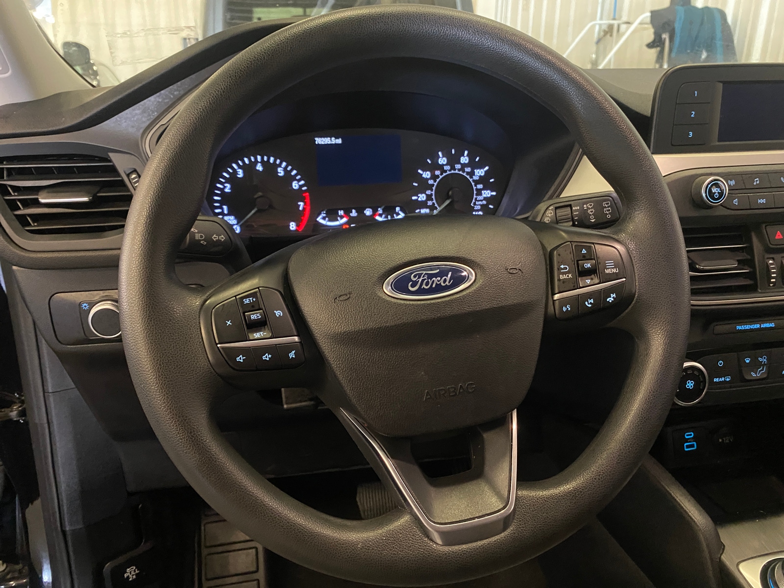 Thumbnail: 2022 Ford Escape - 5