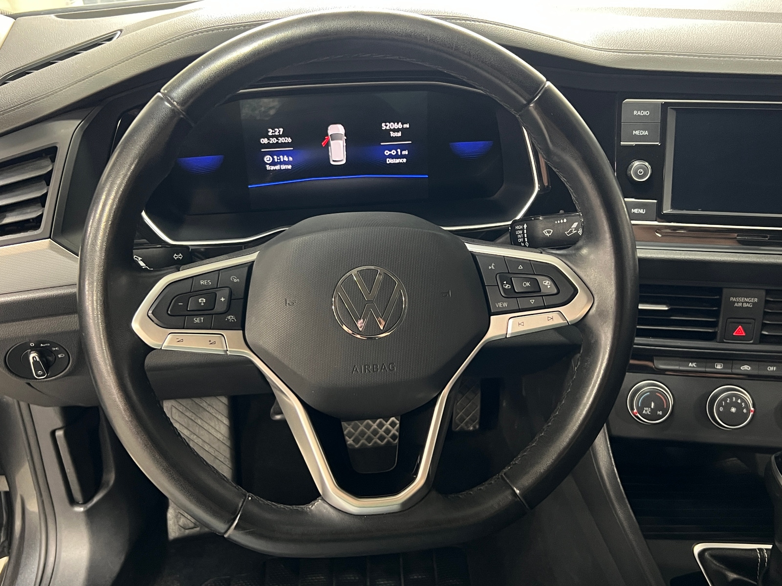 Thumbnail: 2024 Volkswagen Jetta - 5