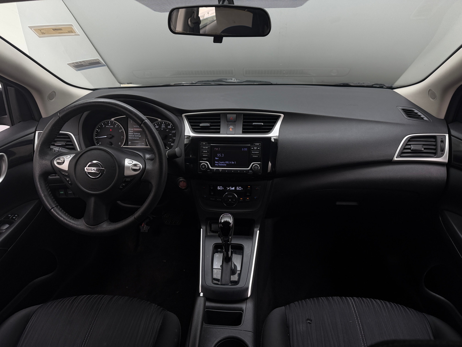 Thumbnail: 2018 Nissan Sentra - 3