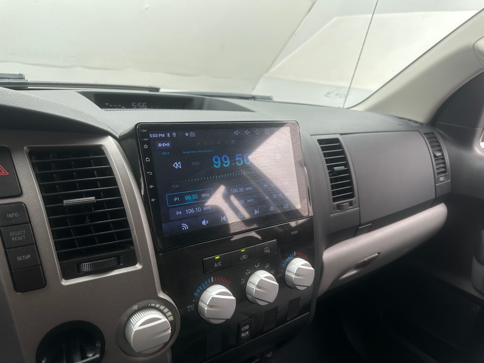 Thumbnail: 2013 Toyota Tundra - 4