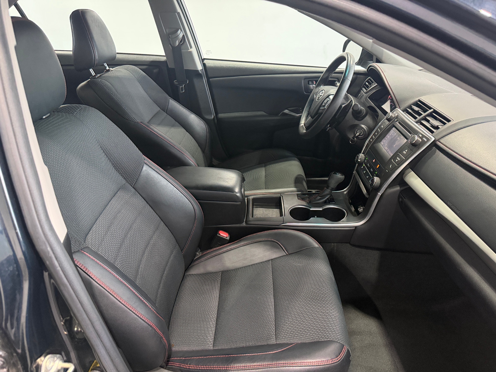 Thumbnail: 2017 Toyota Camry - 2