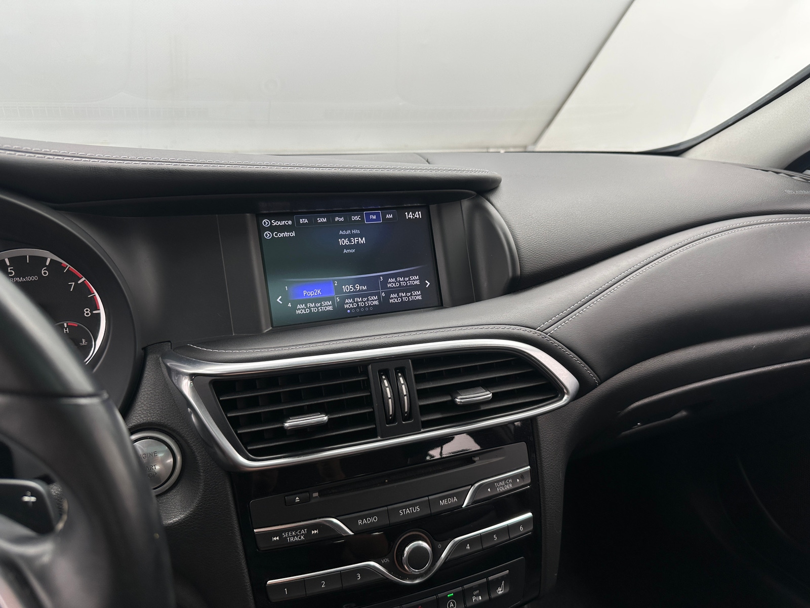 Thumbnail: 2019 INFINITI QX30 - 3