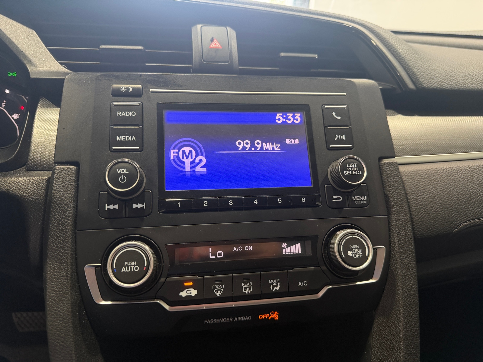 Thumbnail: 2018 Honda Civic - 4