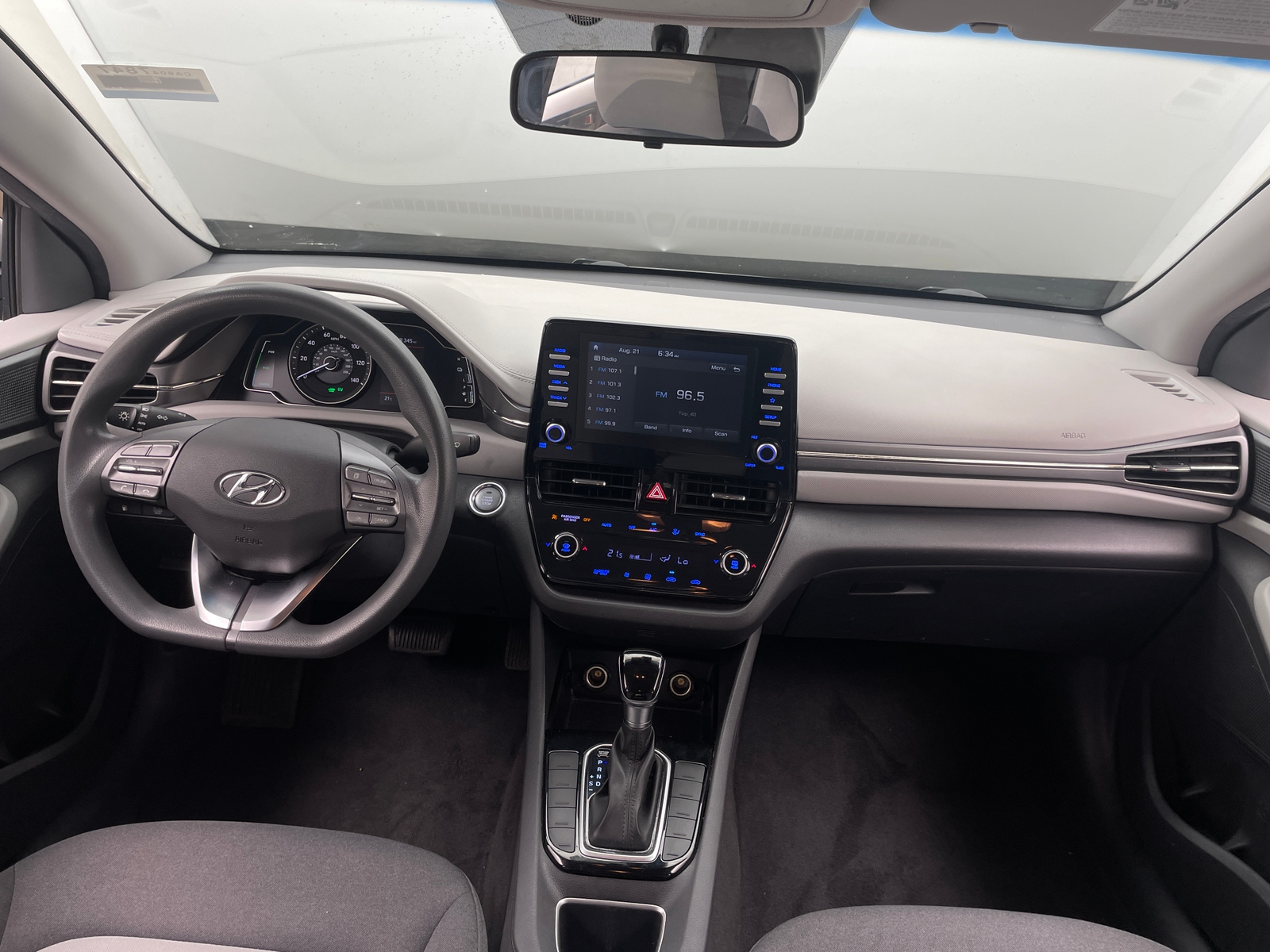 Thumbnail: 2020 Hyundai Ioniq - 3