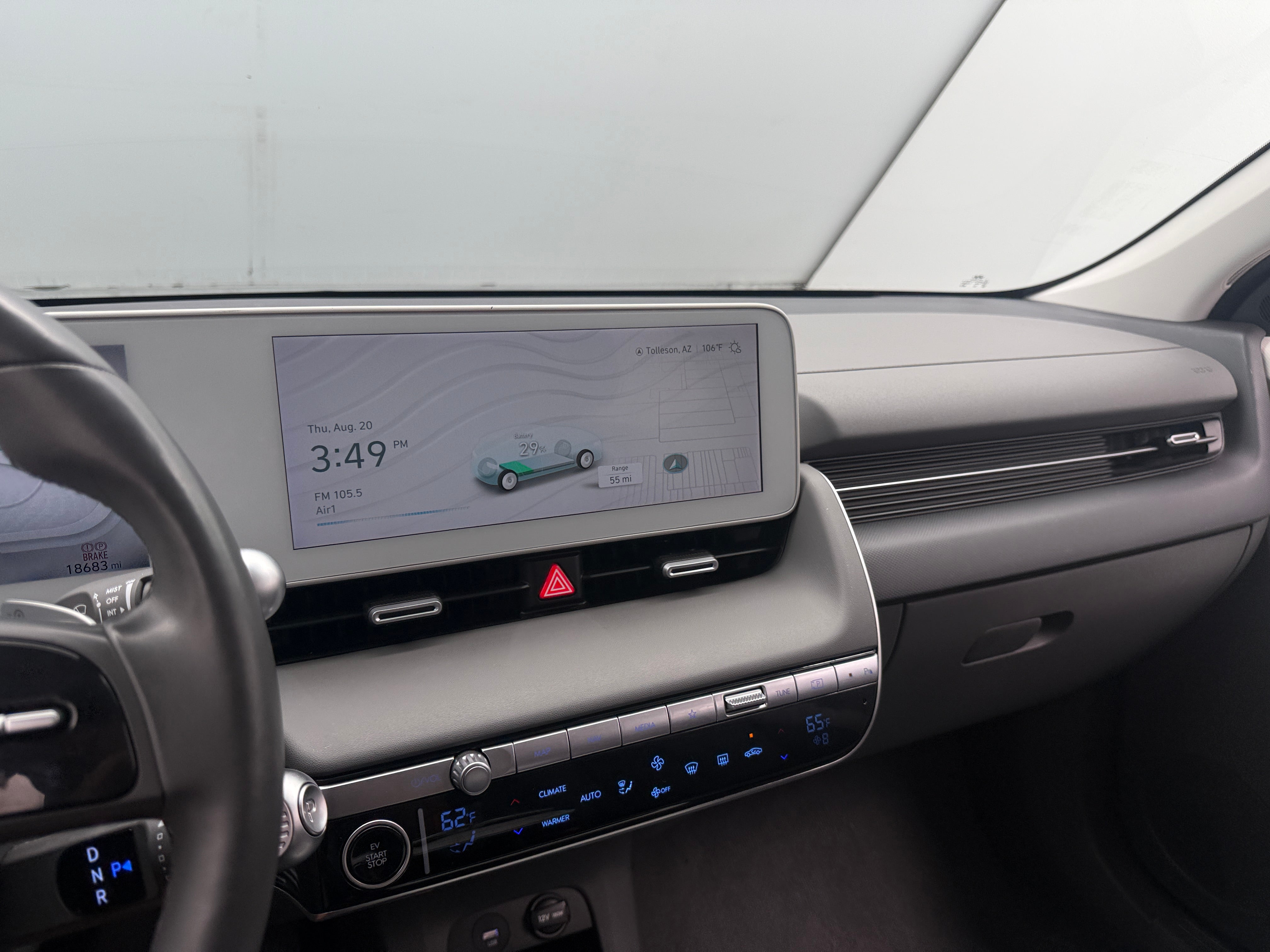 2024 Hyundai IONIQ 5 SEL - Photo 18