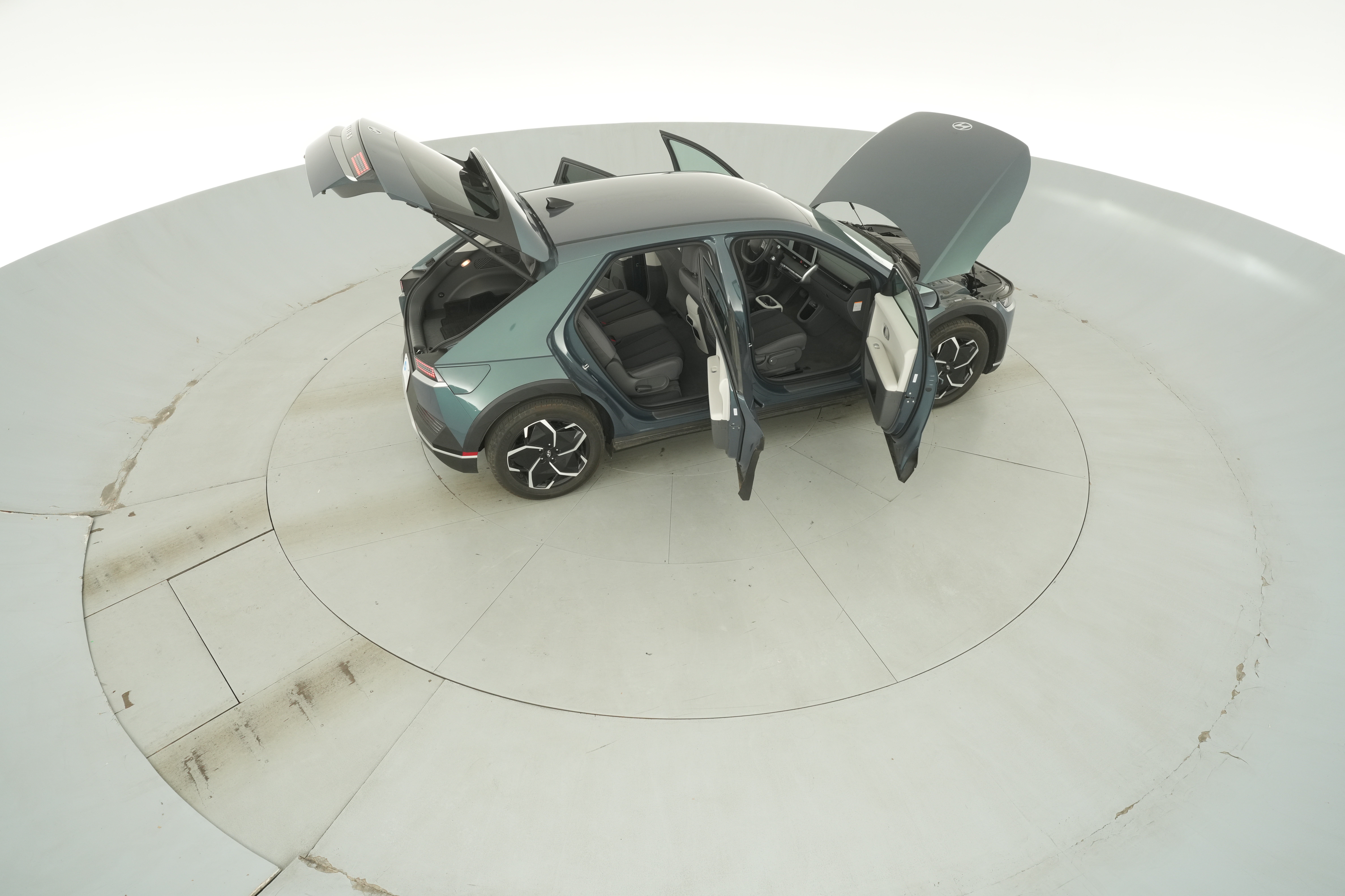 2024 Hyundai IONIQ 5 SEL - Photo 57