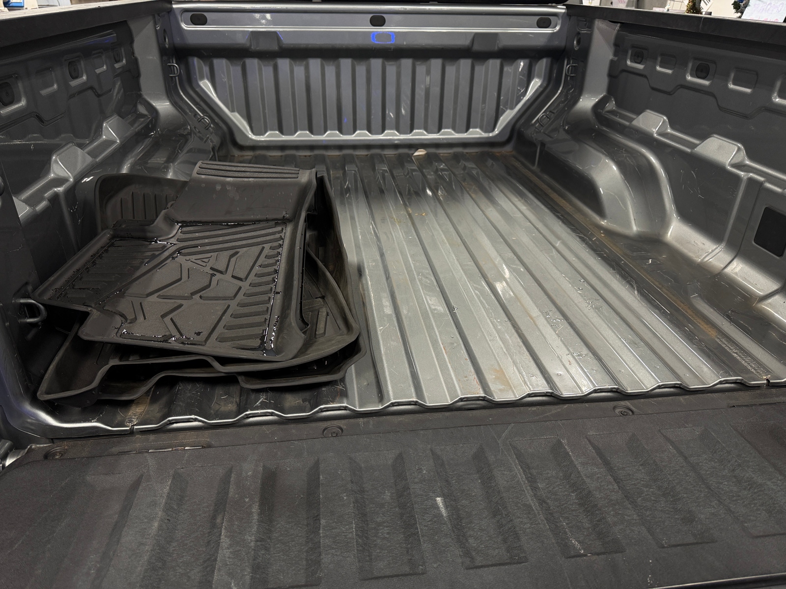 Thumbnail: 2024 Chevrolet Colorado - 7