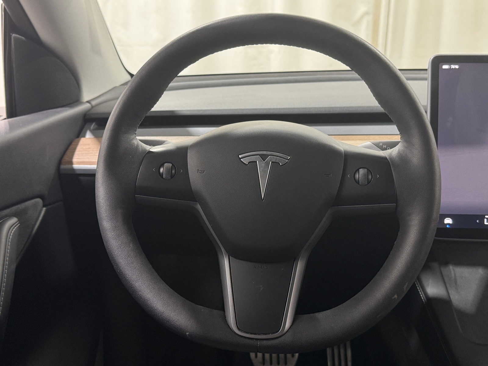Thumbnail: 2022 Tesla Model Y - 3