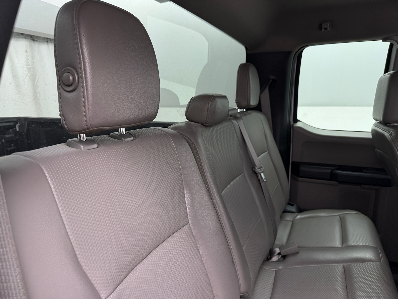 Thumbnail: 2019 Ford Econoline - 6