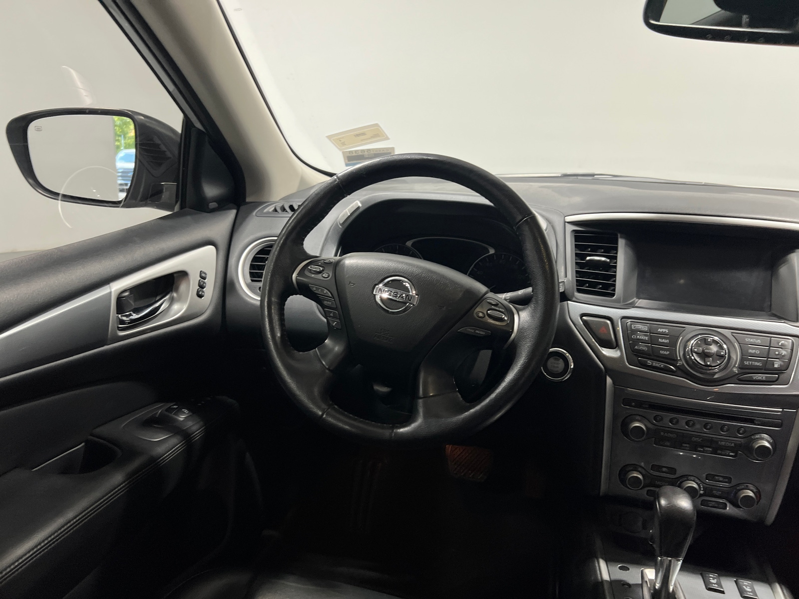 Thumbnail: 2020 Nissan Pathfinder - 4